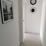 Sweet Host Rum i privatbostad Clermont-Ferrand