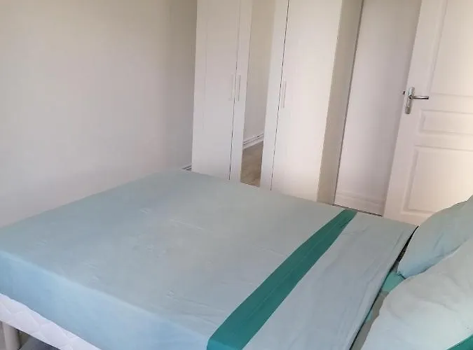 Sweet Host בית אירוח