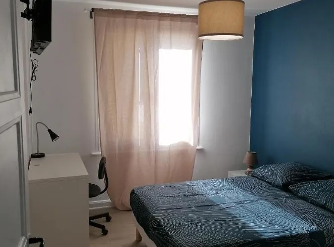 Sweet Host בית אירוח קלרמונט-פרנד